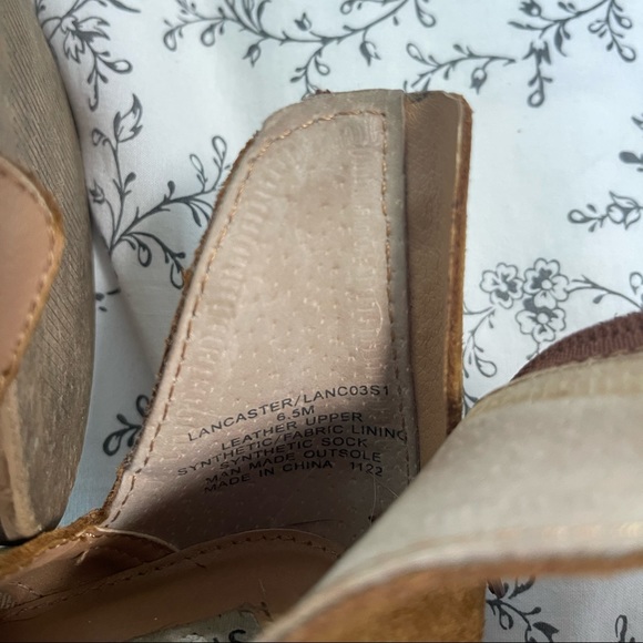 Steve Madden Lancaster Slip on Brown weastern Leather upper heeled ankle boots - Picture 5 of 7